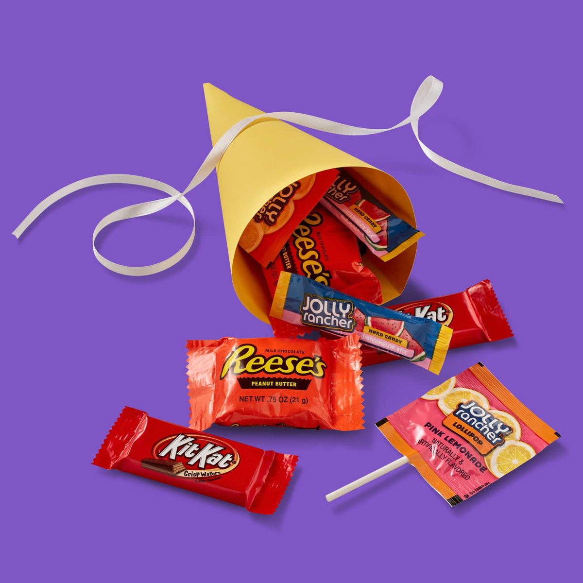 Jolly Rancher, Kit Kat and Reese's Assorted Flavored Snack Size, Halloween Candy Party Pack, 34.19 oz